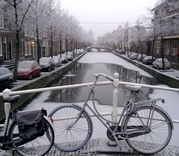 amsterdam-frozen-bikes-square.jpg